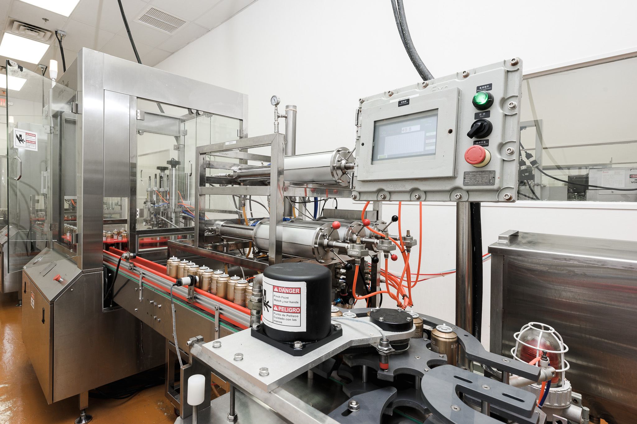 Controls and filling machinery on the aerosol line